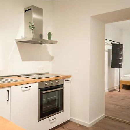 Daire Spacious 1-bedroom In Kreuzberg *