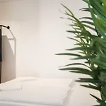 Spacious 1-bedroom In Kreuzberg 公寓 *