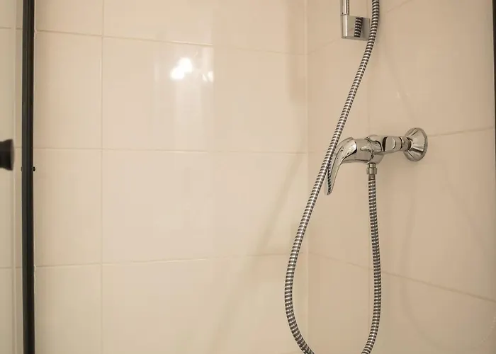 Spacious 1-bedroom In Kreuzberg Βερολίνο