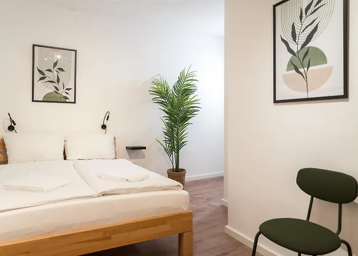 Spacious 1-bedroom In Kreuzberg
