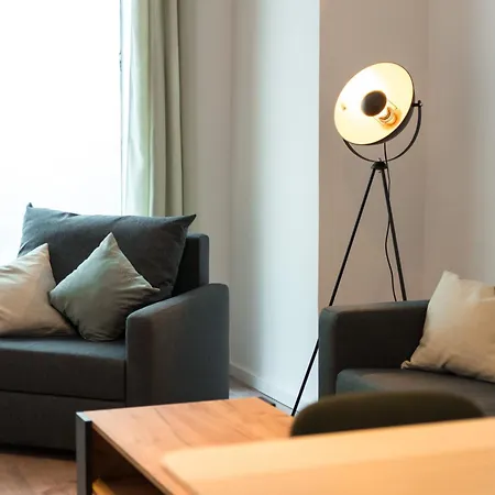 Lägenhet Spacious 1-bedroom In Kreuzberg