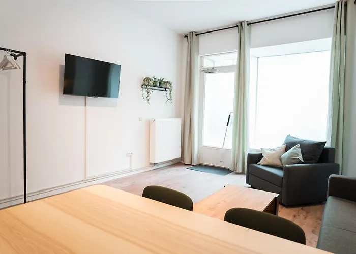 Spacious 1-bedroom In Kreuzberg Apartamento *